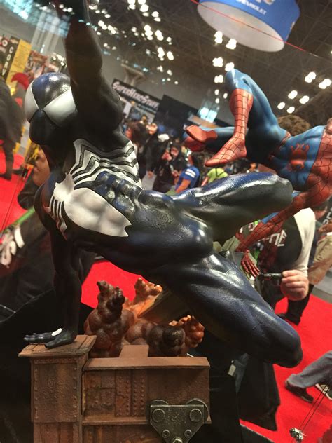 NYCC 2015: Sideshow Marvel Statues! Final 12" Deadpool! - Marvel Toy News