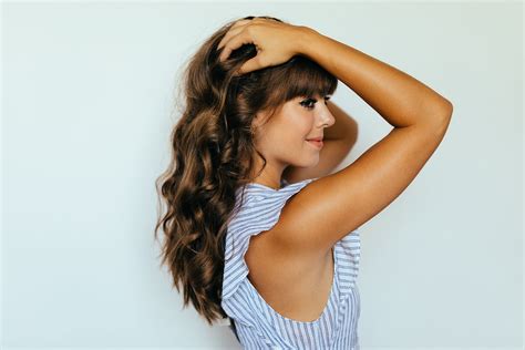 How to Make Curls Last Longer Running Late Hairstyles, Jenny Cipoletti, Long Lasting Curls, Hair ...