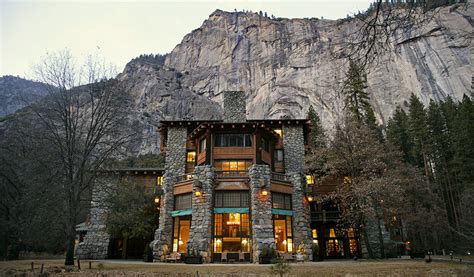 Yosemite Valley Lodging | Discover Yosemite National Park