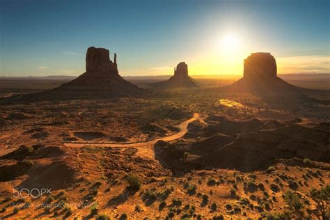 Popular on 500px : Sunrise at Monument Valley by lucky-photographer | Monument valley, Hiking ...