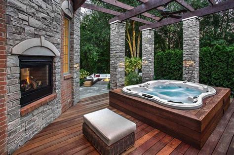 40+ Outstanding Hot Tub Ideas To Create A Backyard Oasis | Hot tub ...