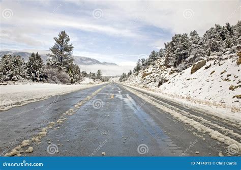 Mountain Highway in Winter stock image. Image of vanishing - 7474013