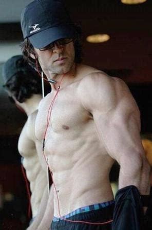 Hrithik Roshan Workout Routine - WorkoutInfoGuru