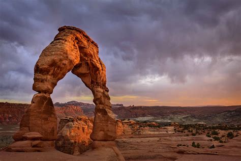 Delicate Arch, Arches National Park, Utah - TravelWorld International Magazine