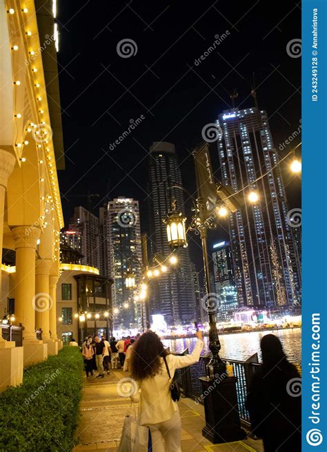 Night View Dubai Fountain Promenade UAE Editorial Stock Photo - Image ...