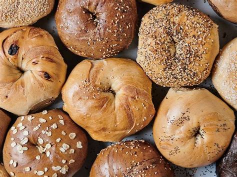 Best Bagel Delivery on Goldbelly: How to Order From Famous Bagel Shops - Thrillist