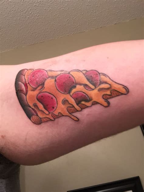 New pizza slice tattoo done by Main St. tattoo. | Tatoveringer