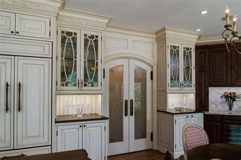 The Benefits Of Replacing Cabinet Doors With Glass - Glass Door Ideas