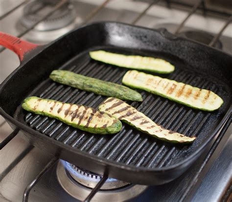 9 Best Grill Pans - Expert Reviews [Upd. Winter 2024]