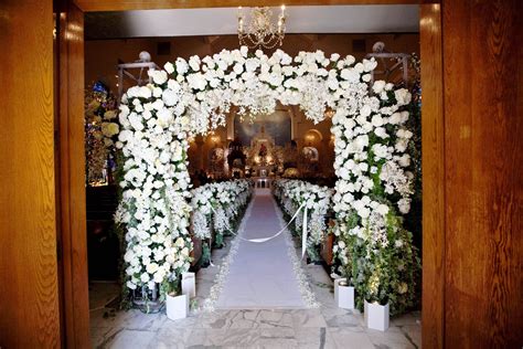 43 Ideas para decorar la iglesia para una boda | Arreglos florales de ...