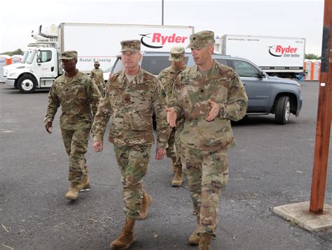 DVIDS - Images - NORTHCOM Commander Visits Texas Border Area [Image 1 of 4]