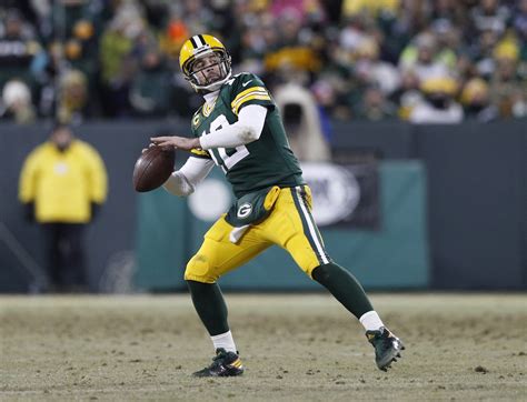 WATCH: Davante Adams hauls in magical touchdown throw by Aaron Rodgers