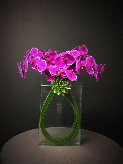 Modern Floral Arrangements, Flower Arrangements Center Pieces, Ikebana Flower Arrangement ...