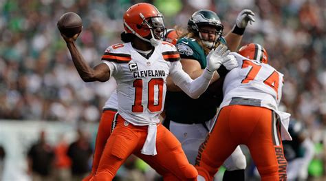 RG III shoulder injury: Browns place on injured reserve - Sports ...