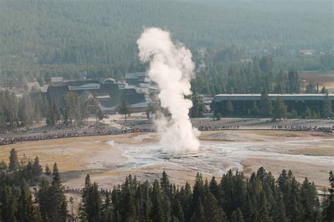 17 Best RV Parks Close to Yellowstone National Park - CS Ginger Travel