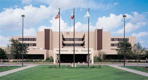 Two Texas Patients Being Monitored for Potential Ebola Exposure in Amarillo