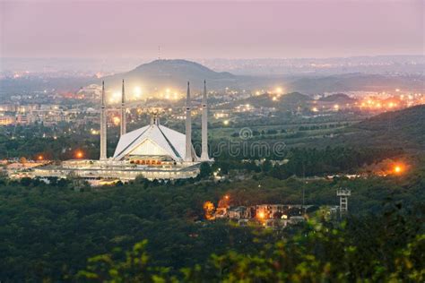 Faisal Mosque Sunset Islamabad Stock Photo - Image of faisal, urban: 115540890