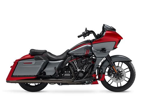 2019 Harley-Davidson CVO Road Glide Guide • Total Motorcycle