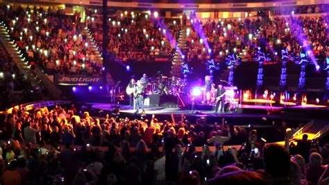 Bon Jovi at PNC Arena in Raliegh, NC 6NOV13 - YouTube