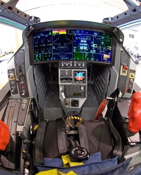 F-35 Cockpit [740x917] : WarplanePorn | Cockpit, Fighter aircraft ...