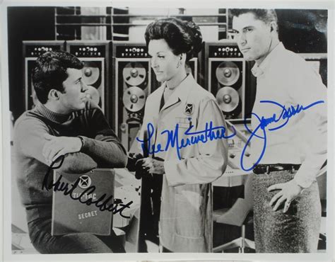 TIME TUNNEL Cast Signed Photo X3 James Darren, Lee Meriwether W/coa - Etsy