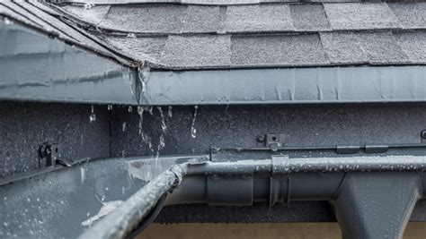 How to Fix a Leaking Roof: A Step-By-Step Guide