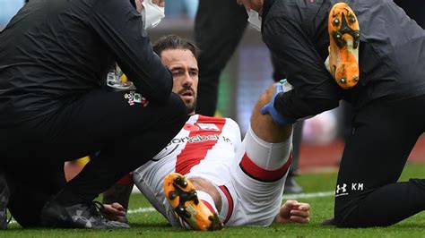 Danny Ings: Southampton striker suffers no serious knee damage | Football News | Sky Sports