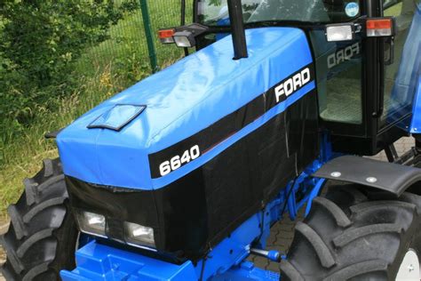 Ford Tractor Covers - Protect your Tractor Body Work | Cunningham Covers | Tractors, Ford ...