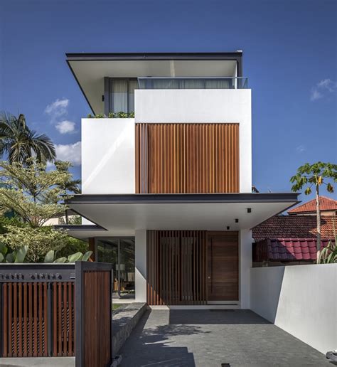 Architecture | Architecture Design: Thin But Elegant Modern House by ...