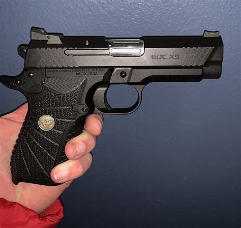 My new Wilson Combat EDC X9 : r/guns