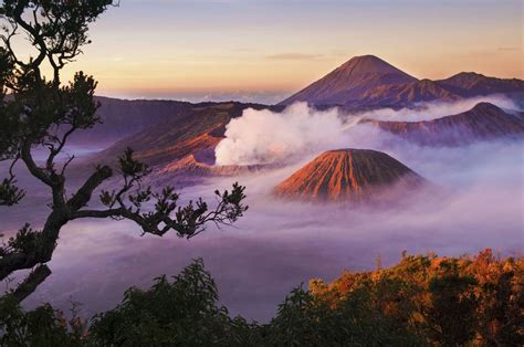 Mount Bromo Travel Cost - Average Price of a Vacation to Mount Bromo: Food & Meal Budget, Daily ...