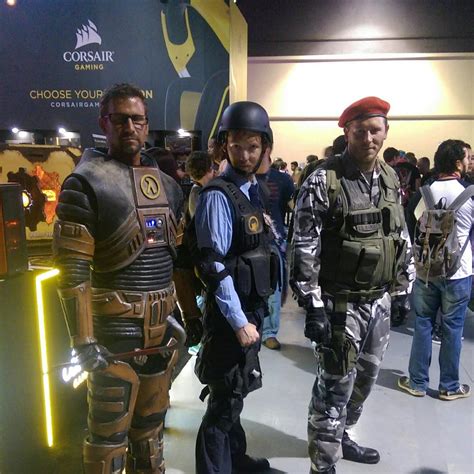 PAX2015 Half Life Cosplay : r/HalfLife