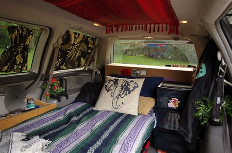 A look into mini- van dwelling - Album on Imgur Minivan Camping, Camping Bed, Camping Ideas ...