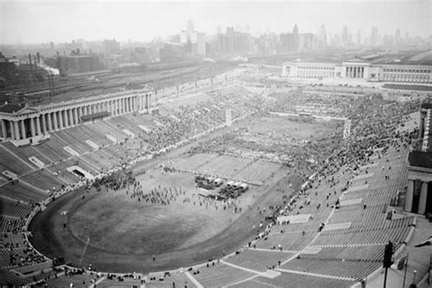 The Storied (and Sometimes Strange) History of Soldier Field - Curbed ...