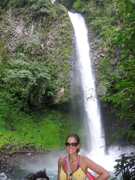 La Fortuna Waterfall Costa Rica | Waterfall, Favorite places, La fortuna