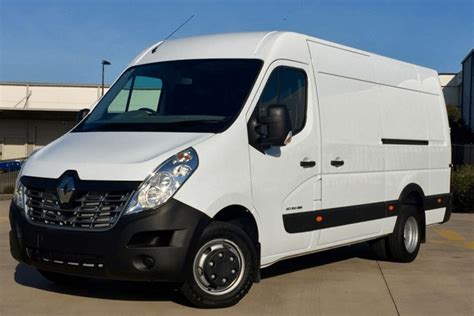 2016 Renault Master LWB – The Big Box