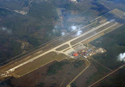 Juan Gualberto Gómez Airport - Wikipedia