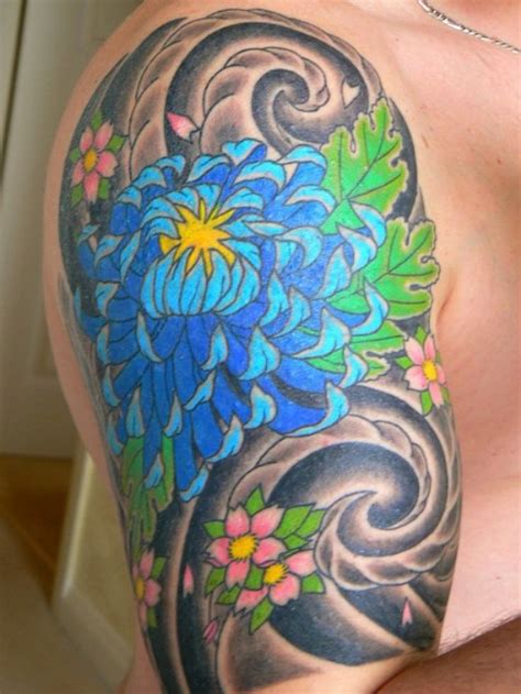 Chrysanthemum Flower Tattoos - TattooFan | Chrysanthemum tattoo, Peony ...