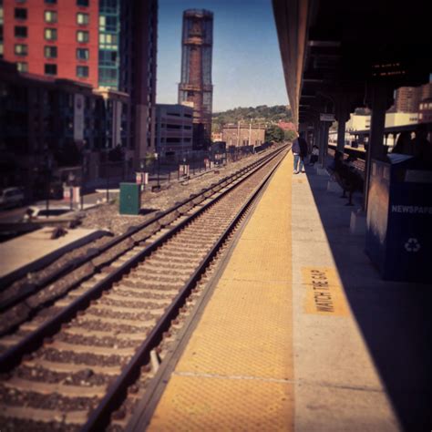 yonkers train station | Yonkers, Train station, Train