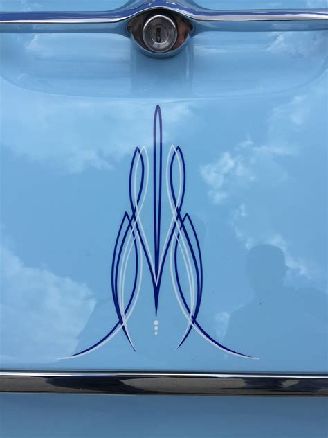 Pin by Patrick on Pinstripe art | Pinstriping designs, Car pinstriping, Pinstripe art