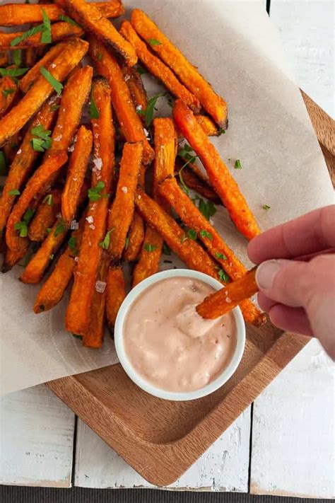 Sweet Potato Fries Dipping Sauce {Vegetarian} - Sustainable Cooks