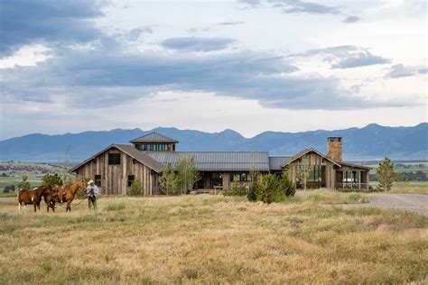 Step inside this inviting ranch house with cozy interiors in Montana