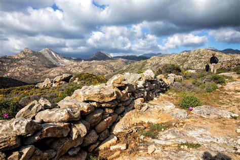 Naxos Hiking Trail - Earth Trekkers