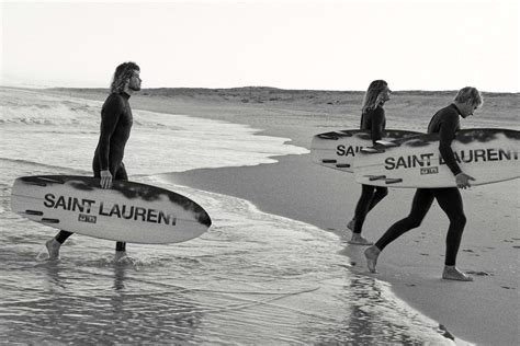 THE INTRIGUING RELATIONSHIP BETWEEN FASHION & SURF CULTURE - Culted