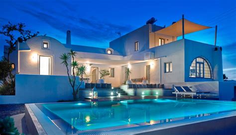 LUXURY VILLA WITH VIEW IN SANTORINI | Greece Luxury Homes | Mansions For Sale | Luxury Portfolio