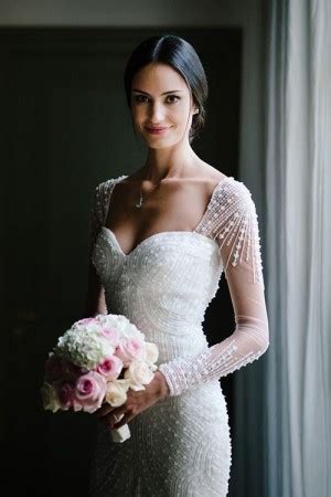 10 Pearl-embellished Wedding Gowns to Die for