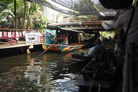 Khlong Lat Mayom Floating Market - Wikitravel