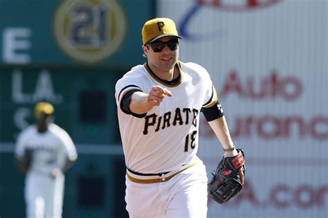 Neil Walker announces his retirement - Bucs Dugout