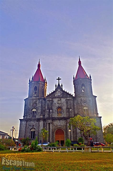 GalaeroEscapeTravels: Molo Church