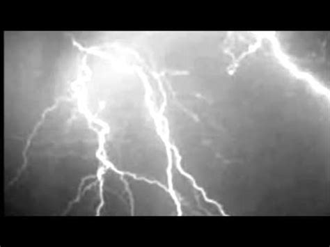 Lightning Storm Sound Effect - YouTube